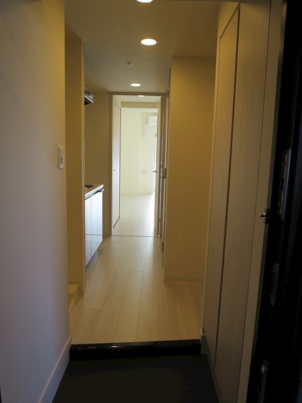 玄関　※参考写真