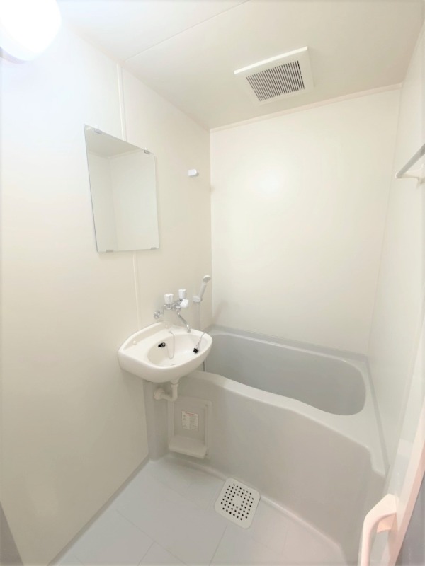 バス・シャワールーム　バストイレ別♪