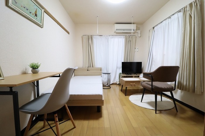 居室・リビング　家具付き物件