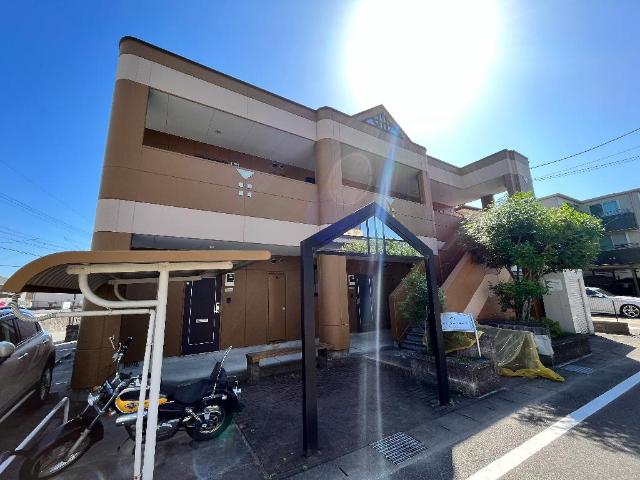 建物外観　外観写真（昼）