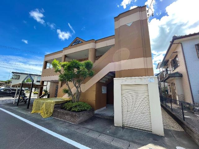 建物外観　外観写真（昼）