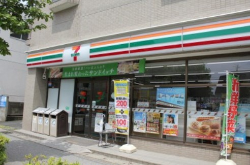 コンビニ　セブンイレブン 千葉幕張本郷店（コンビニ）まで390m