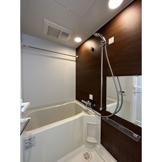 バス・シャワールーム　別部屋参照※現状優先