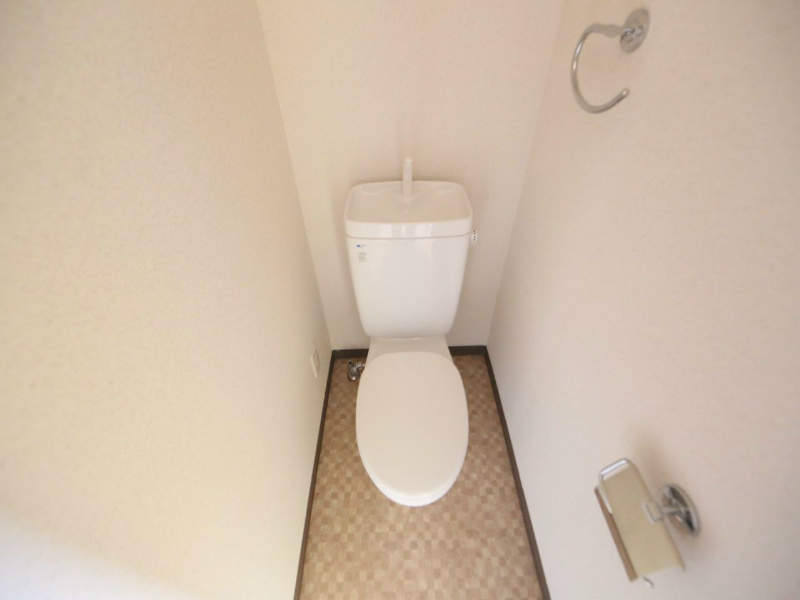 トイレ　トイレ　温水洗浄暖房便座取り付け可