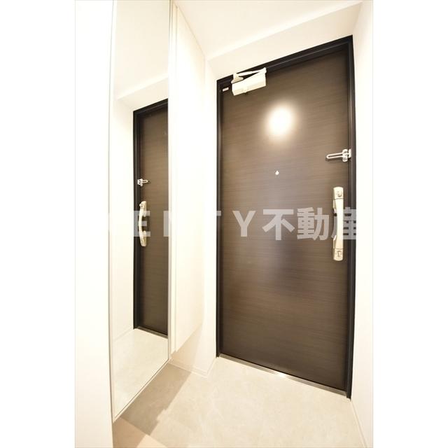 玄関　シンプルで使いやすい玄関です