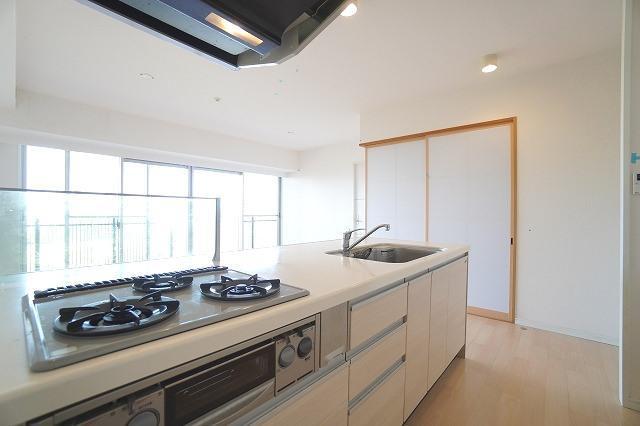 キッチン　別部屋の写真です