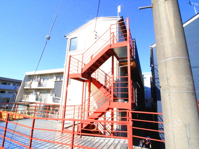 建物外観　建築中