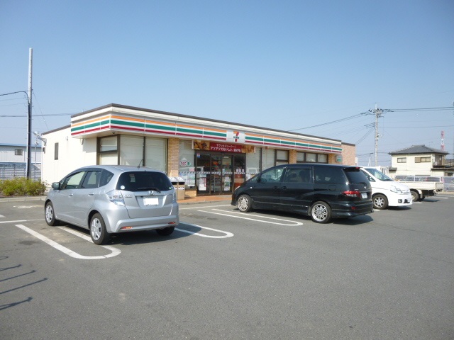 コンビニ　セブンイレブン太田市尾島バイパス店（コンビニ）まで551m