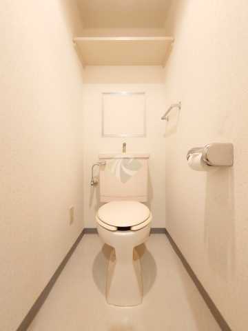 トイレ　※参考写真です。似た間取り・他部屋の写真となります。