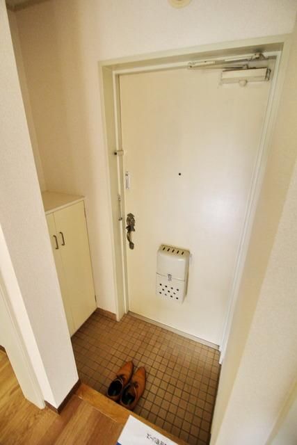 玄関　★お問い合わせはタウンハウジングまで★