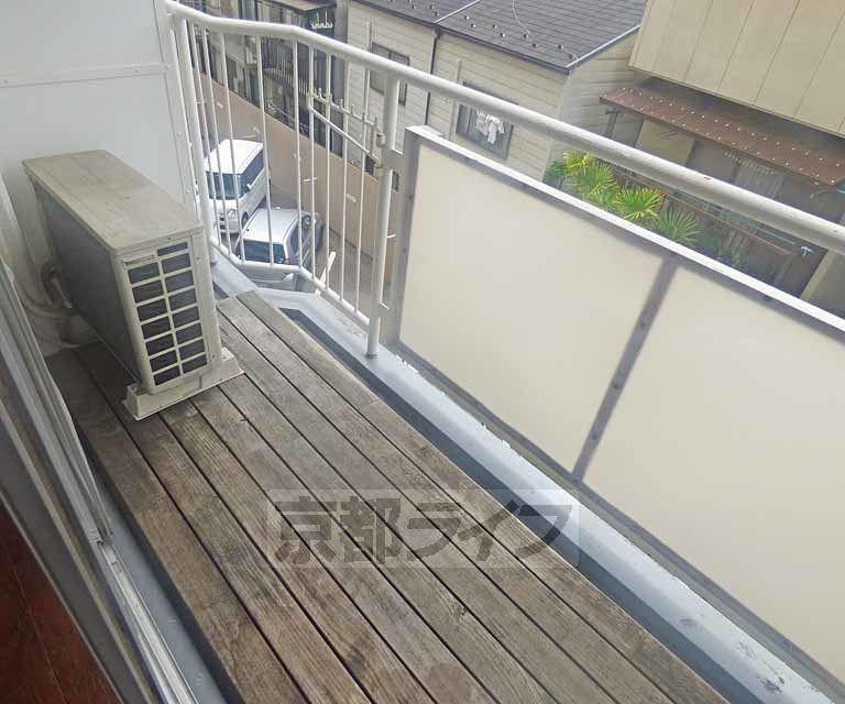 バルコニー　バルコニです。