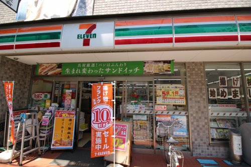 コンビニ　セブンイレブン 北小岩6丁目店（コンビニ）まで522m