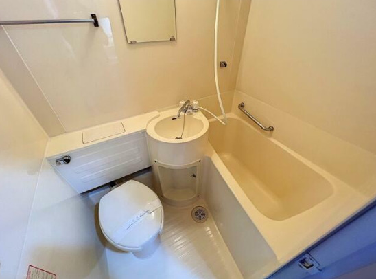 バス・シャワールーム　浴室です