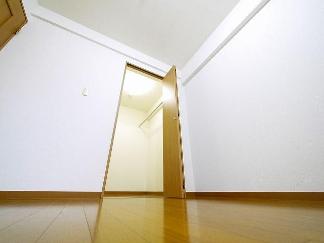 収納　十分な収納スペースがあります