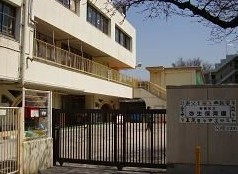 幼稚園・保育園　弥生保育園（幼稚園・保育園）まで418m
