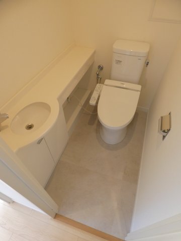 トイレ　シンプルで使いやすいトイレです