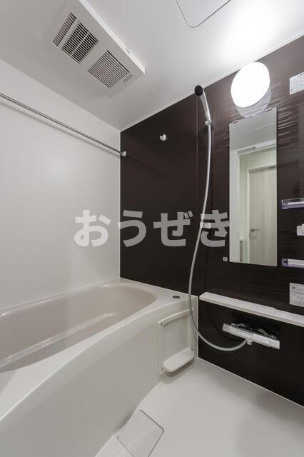 バス・シャワールーム　※写真は同タイプ住戸です。