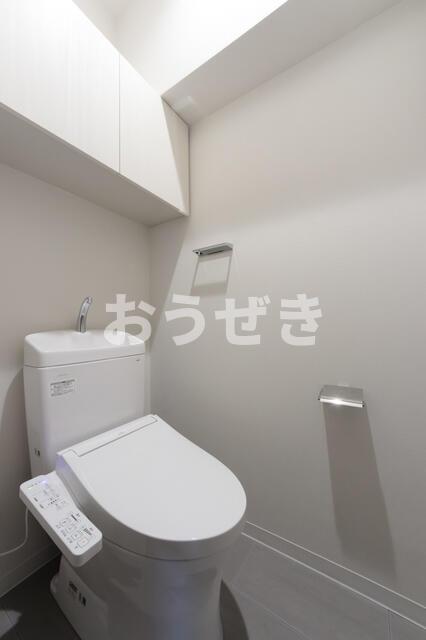トイレ　※写真は同タイプ住戸です。