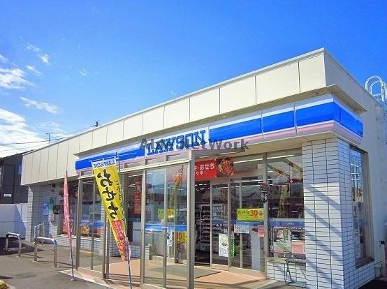 コンビニ　ローソン長岡摂田屋一丁目店（コンビニ）まで587m