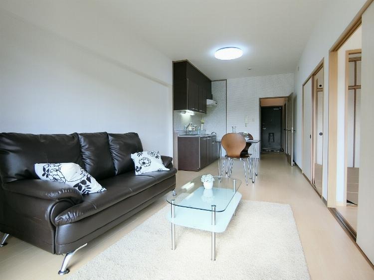 居室・リビング　物件の画像3