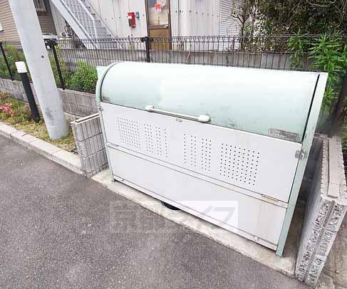 その他　ゴミ箱です。