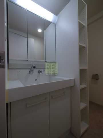 洗面設備　レジディア四谷三丁目