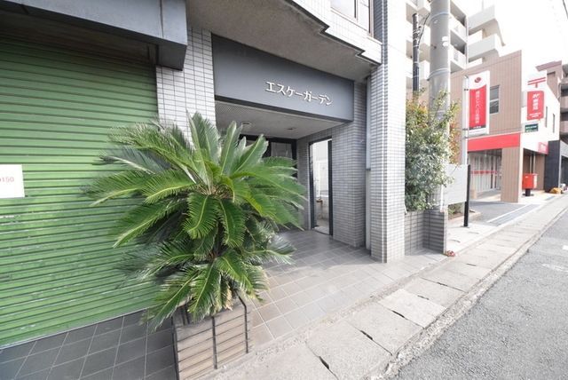 エントランス　エントランス