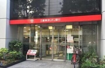 銀行　三菱UFJ銀行船場支店（銀行）まで287m