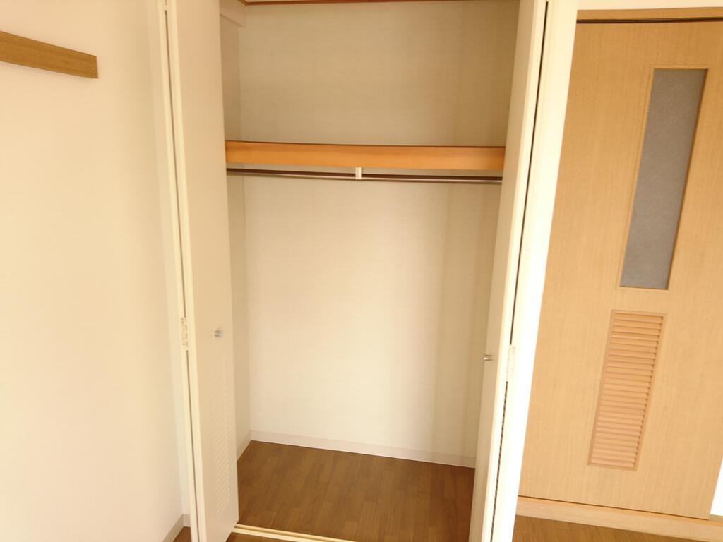 収納　クローゼット