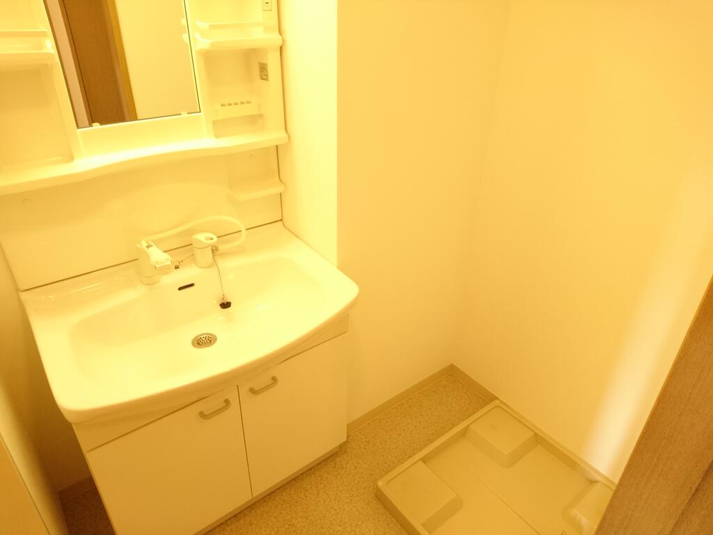 洗面設備　洗面台・洗濯機置場