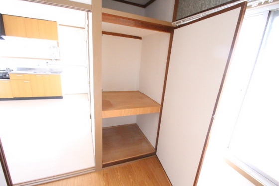 収納　※別号室のお写真です。
