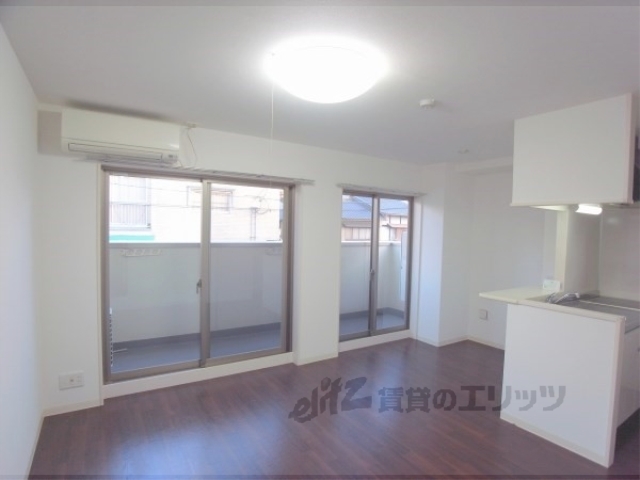 居室・リビング　リビング