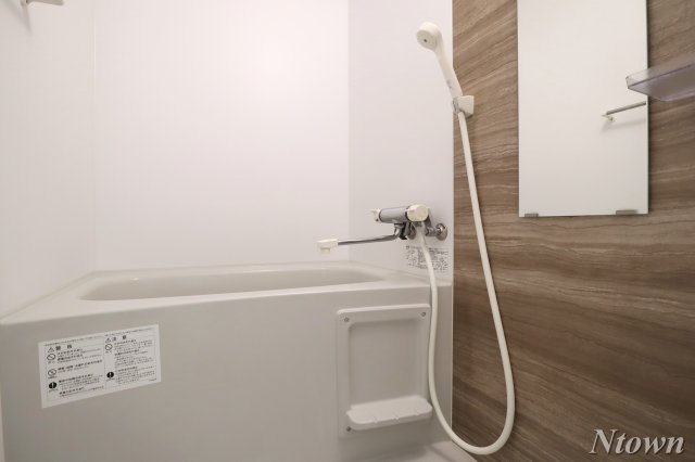 バス・シャワールーム　お風呂で日々の疲れを落としましょう