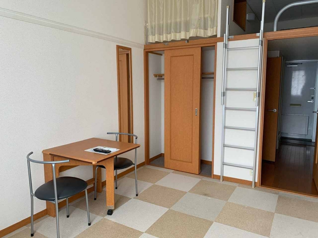 居室・リビング　同タイプのお部屋の写真です。