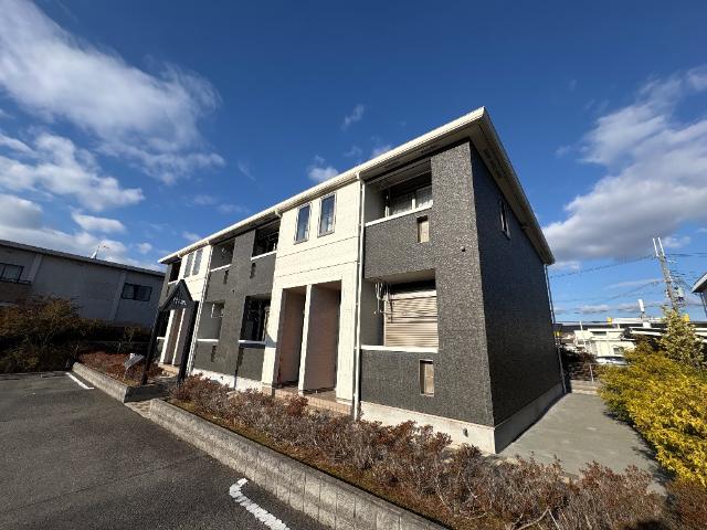 建物外観　外観写真（昼）