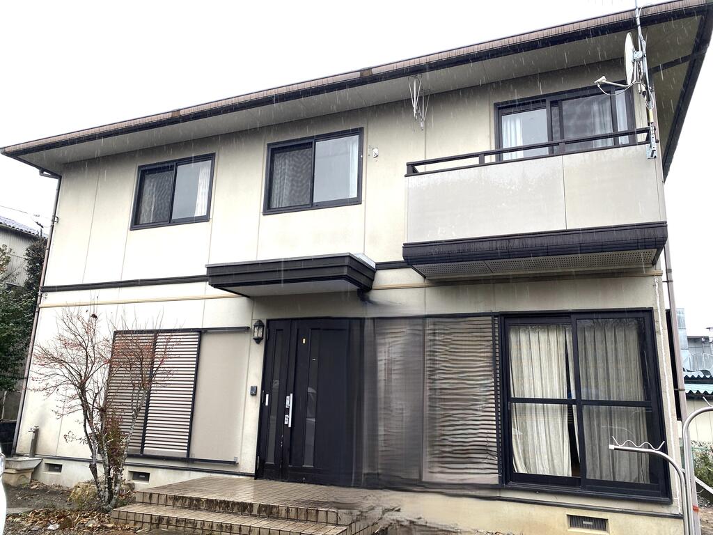 建物外観　現況と異なる場合は現況優先といたします。