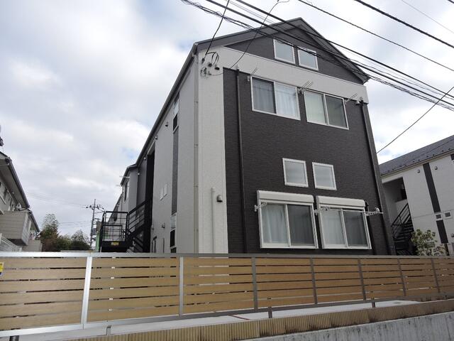 エントランス　建物の内部です