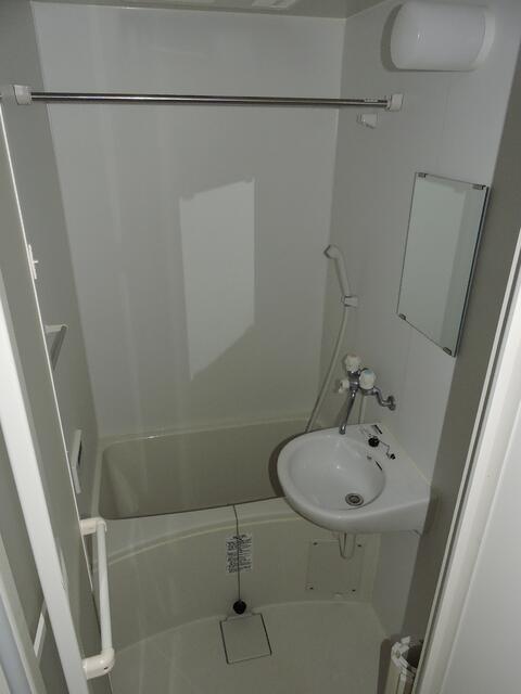 バス・シャワールーム　別部屋参考写真