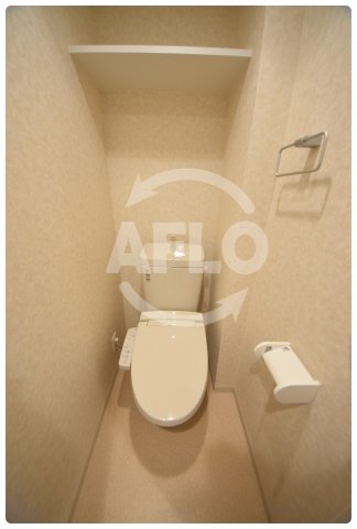 トイレ　Luxe今里II（ラグゼイマザトツー）　温水洗浄便座