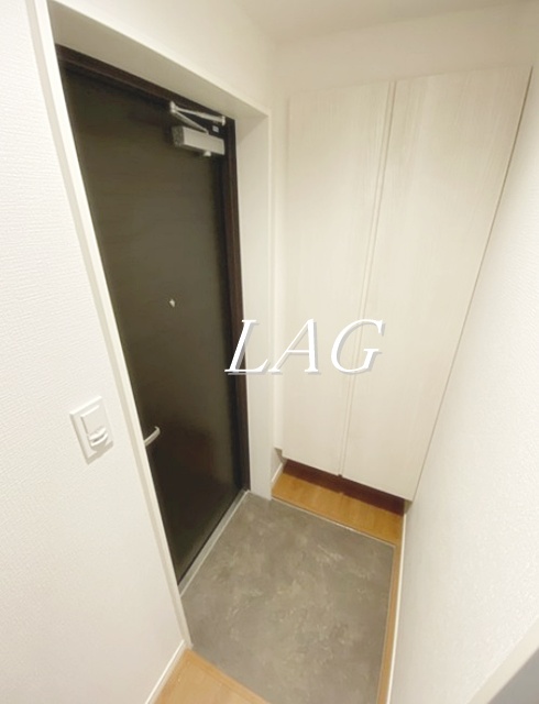 玄関　玄関です。