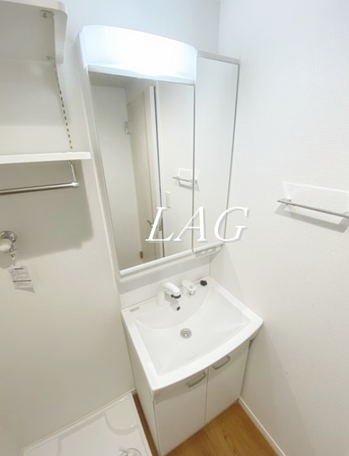 洗面設備　洗面台です。