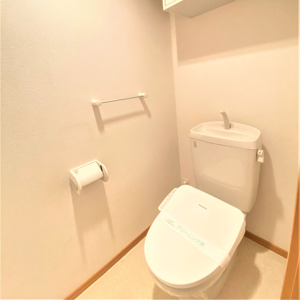 トイレ　清潔感のあるトイレです
