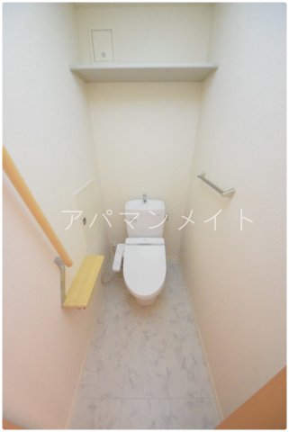 トイレ　落ち着いたトイレです