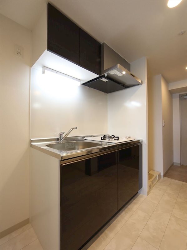 キッチン　システムキッチン（ガス2口コンロ付）