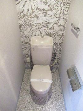 トイレ　トイレ