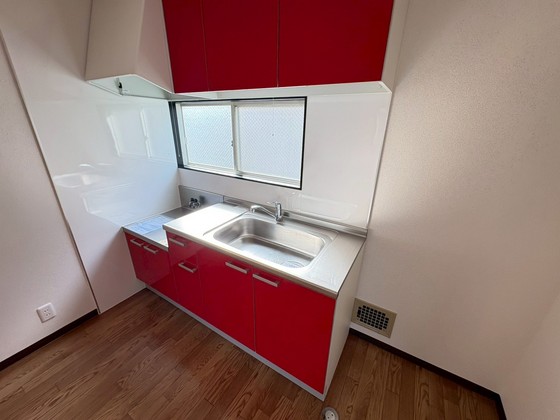 キッチン　※別部屋の写真です