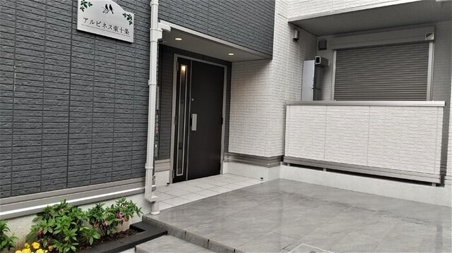 エントランス　エントランス