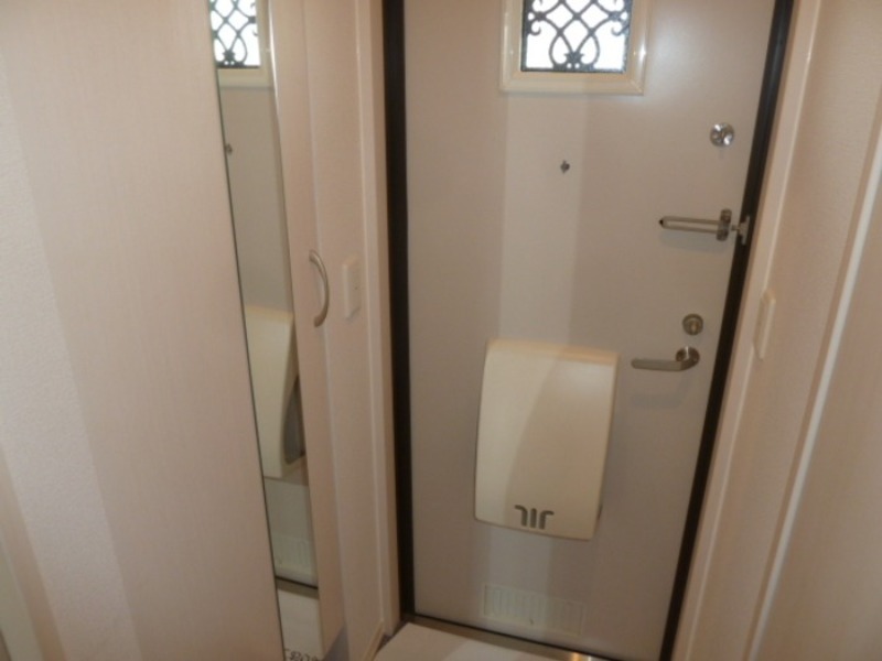 玄関　図面と現状に相違がある場合には現状を優先