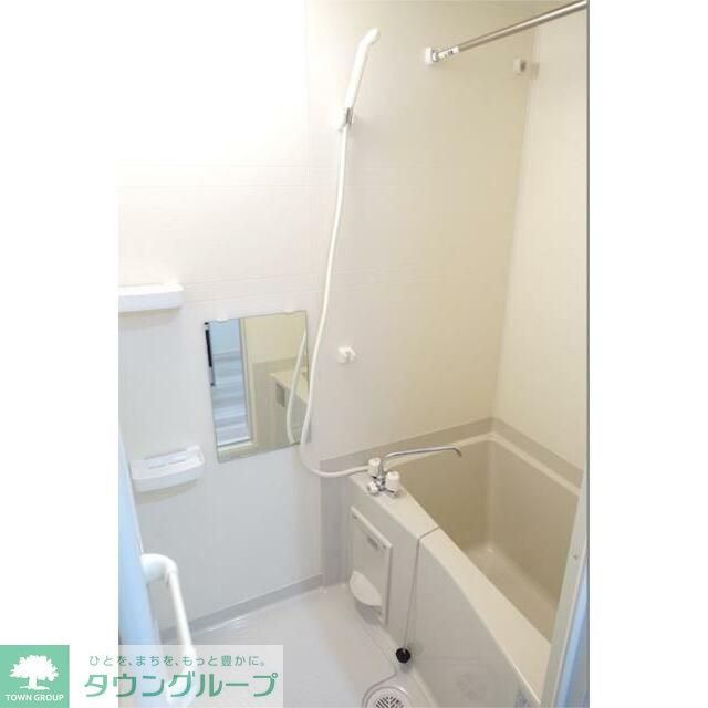 バス・シャワールーム　同物件別部屋写真