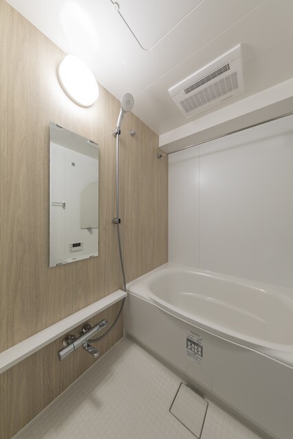 バス・シャワールーム　※写真は同タイプ住戸です。